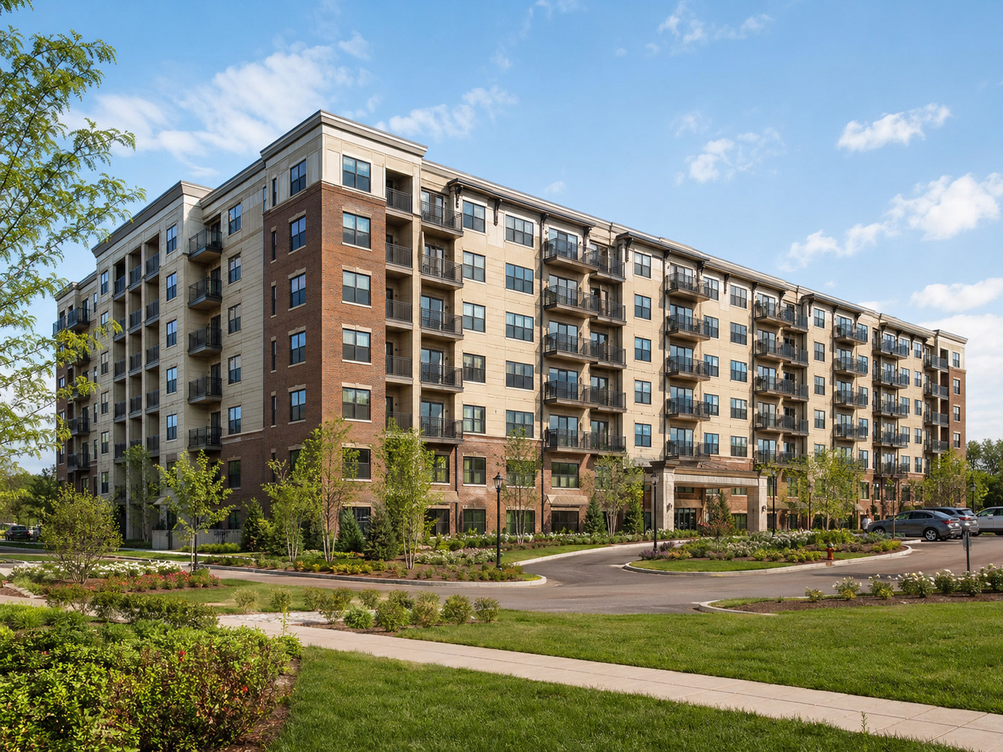 Große verwaltete Wohnanlage in Baden-Württemberg mit Balkonen und Grünflächen